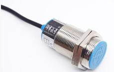 Индуктивный датчик LJ30A3-10-Z/BX NPN (синий, DC 6-36В)