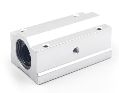 Линейный подшипник в корпусе SCS12LUU