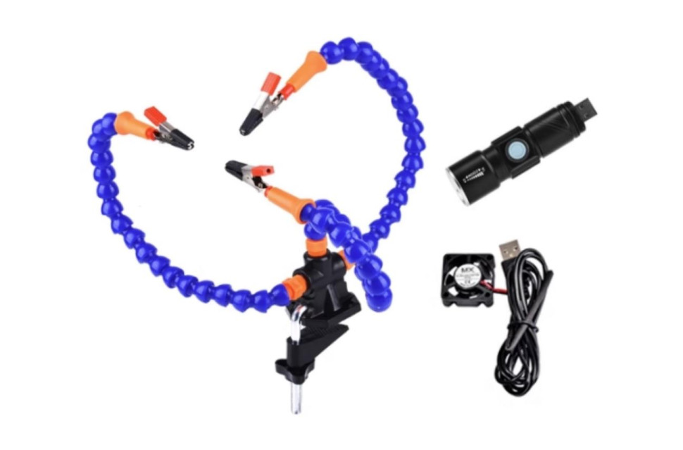 (3 Holes 3 Arms + Electric PCB Welding Flexible Blue Multifunctional Torch + Fan) Arms